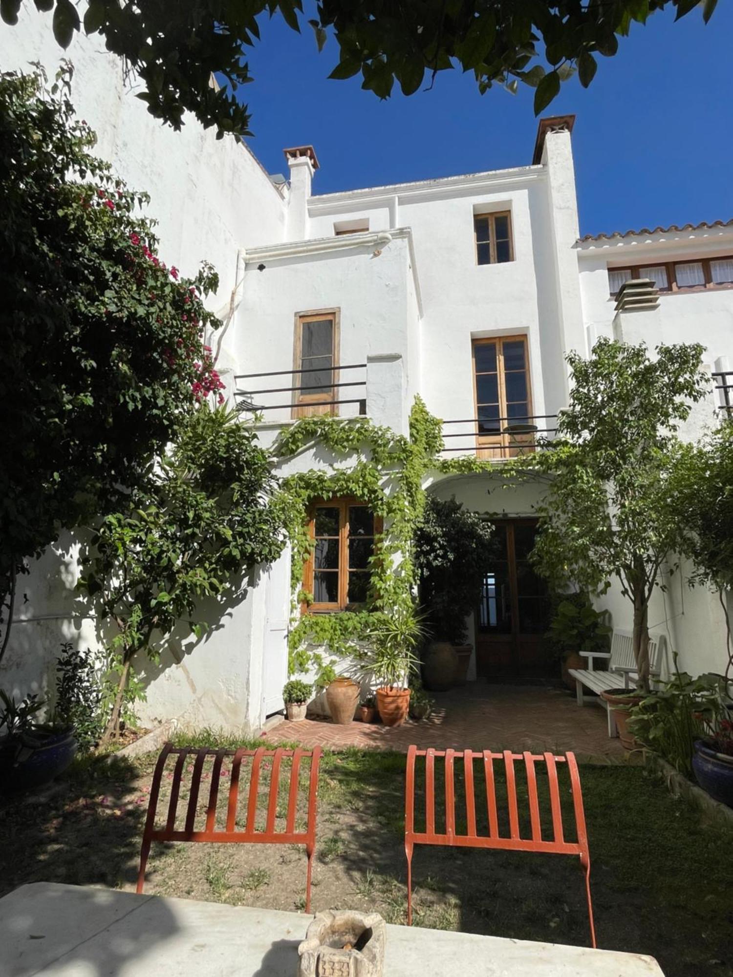 Espectacular Casa Indiana En Primera Linea De Mar Vilassar De Mar Exterior photo